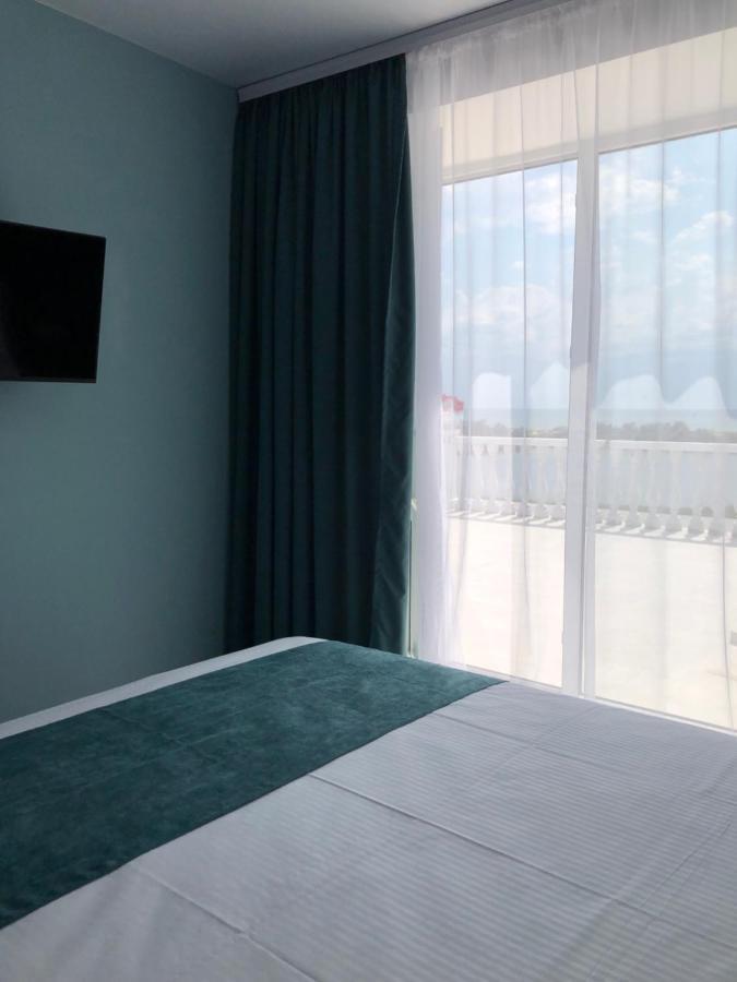 Panorama Briz Hotell Karolino-Buhaz Exteriör bild