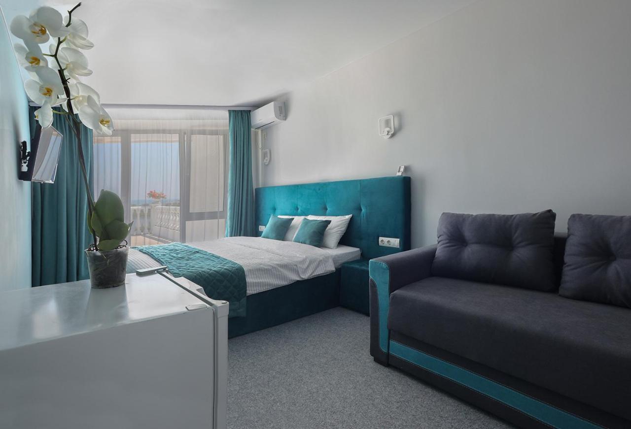 Panorama Briz Hotell Karolino-Buhaz Exteriör bild